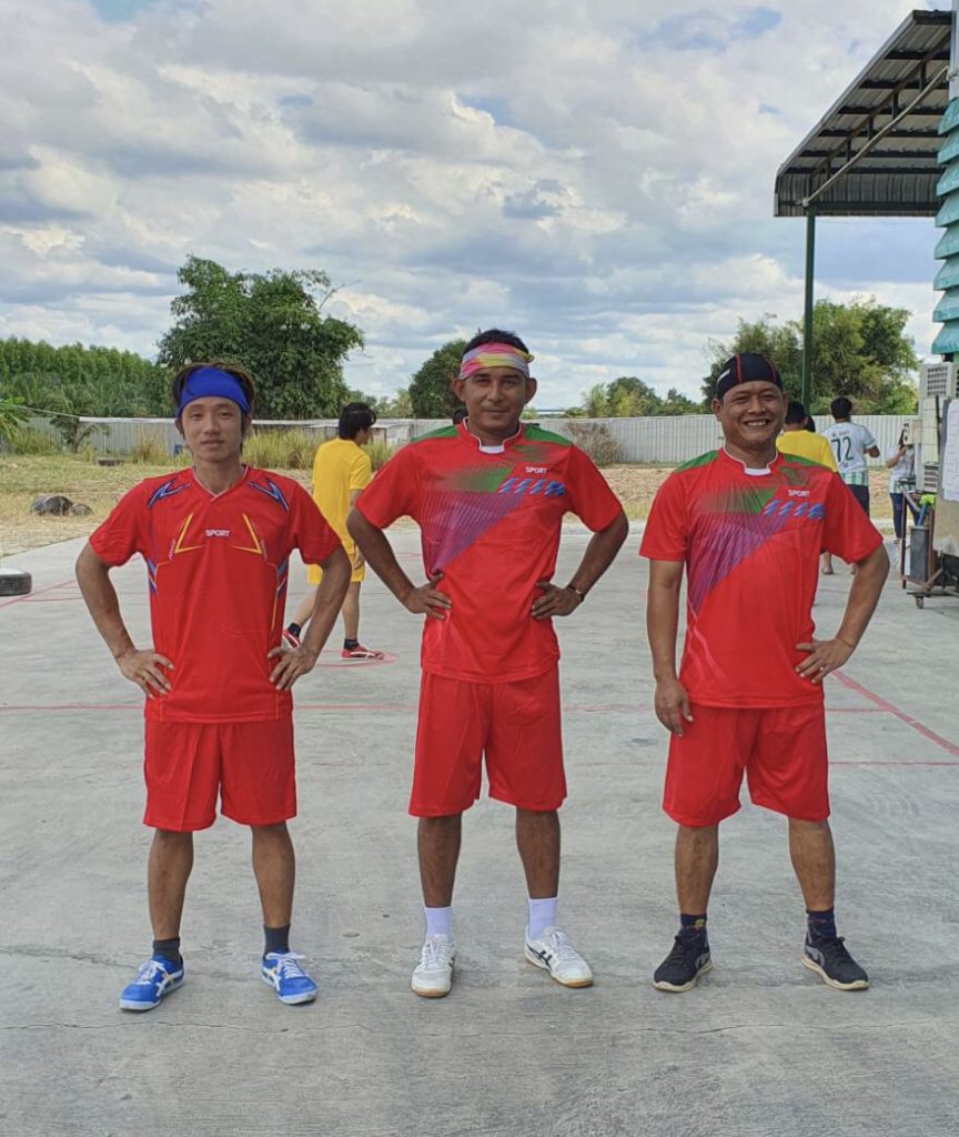 ตะกร้อ แดง 864x1024 (1)